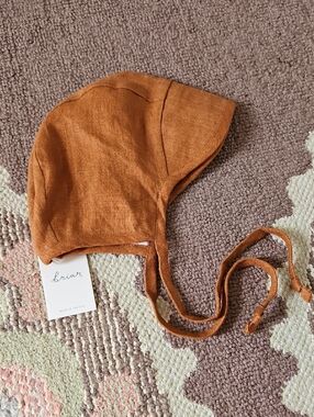 Briar Kids Rust Linen Bonnet with Tie Straps